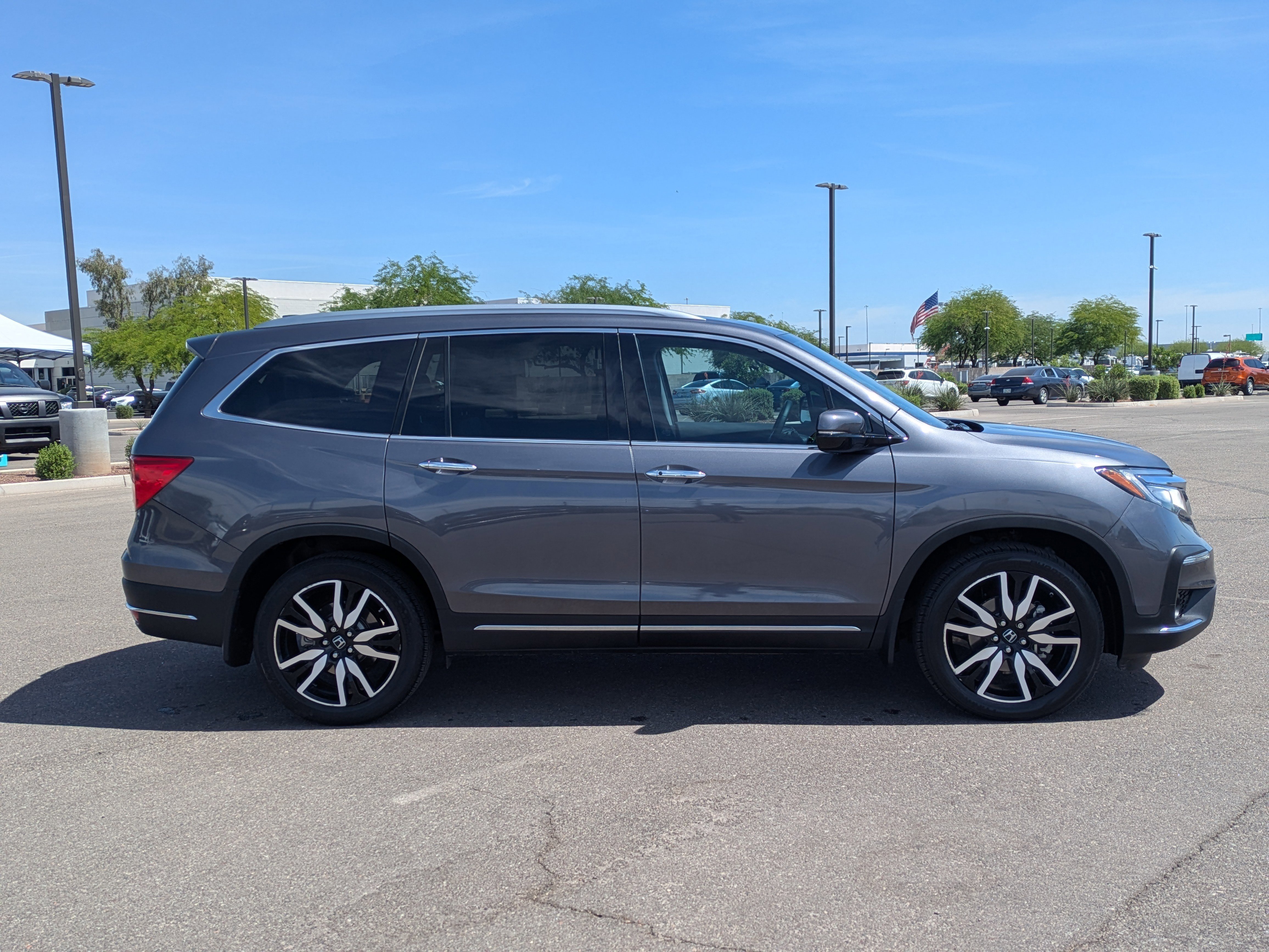 Used 2022 Honda Pilot Touring image 6