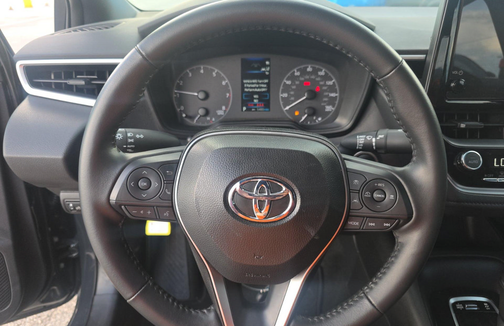 Used 2025 Toyota Corolla SE FWD image 10