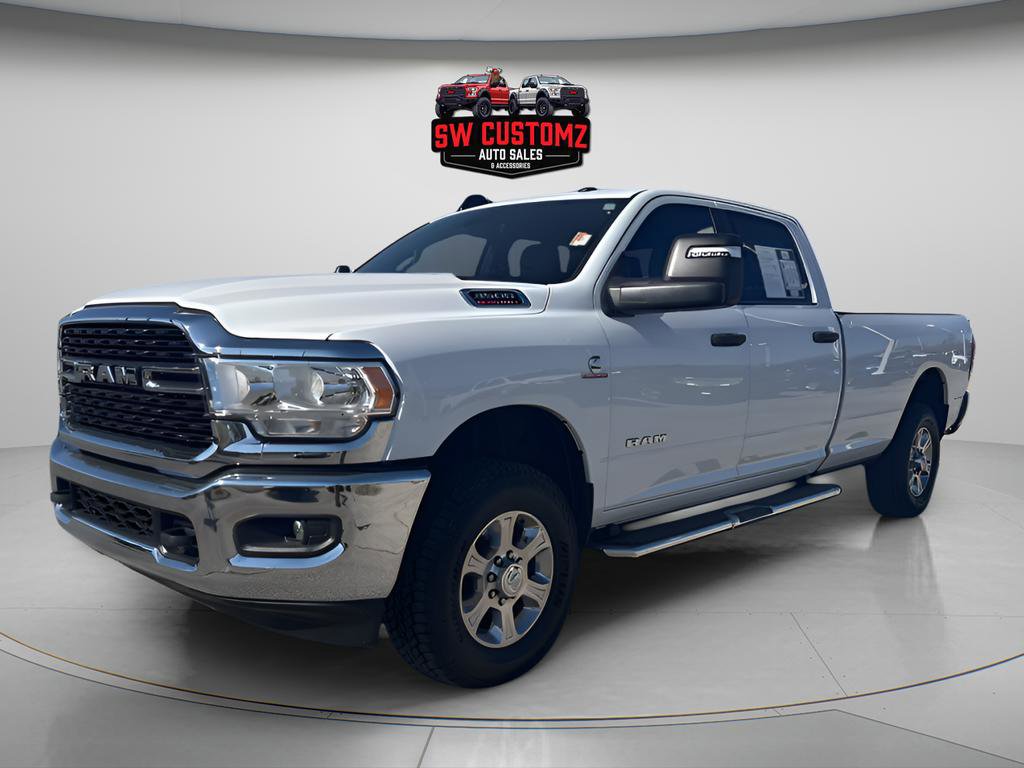 Used 2024 RAM 3500 Big Horn image 3