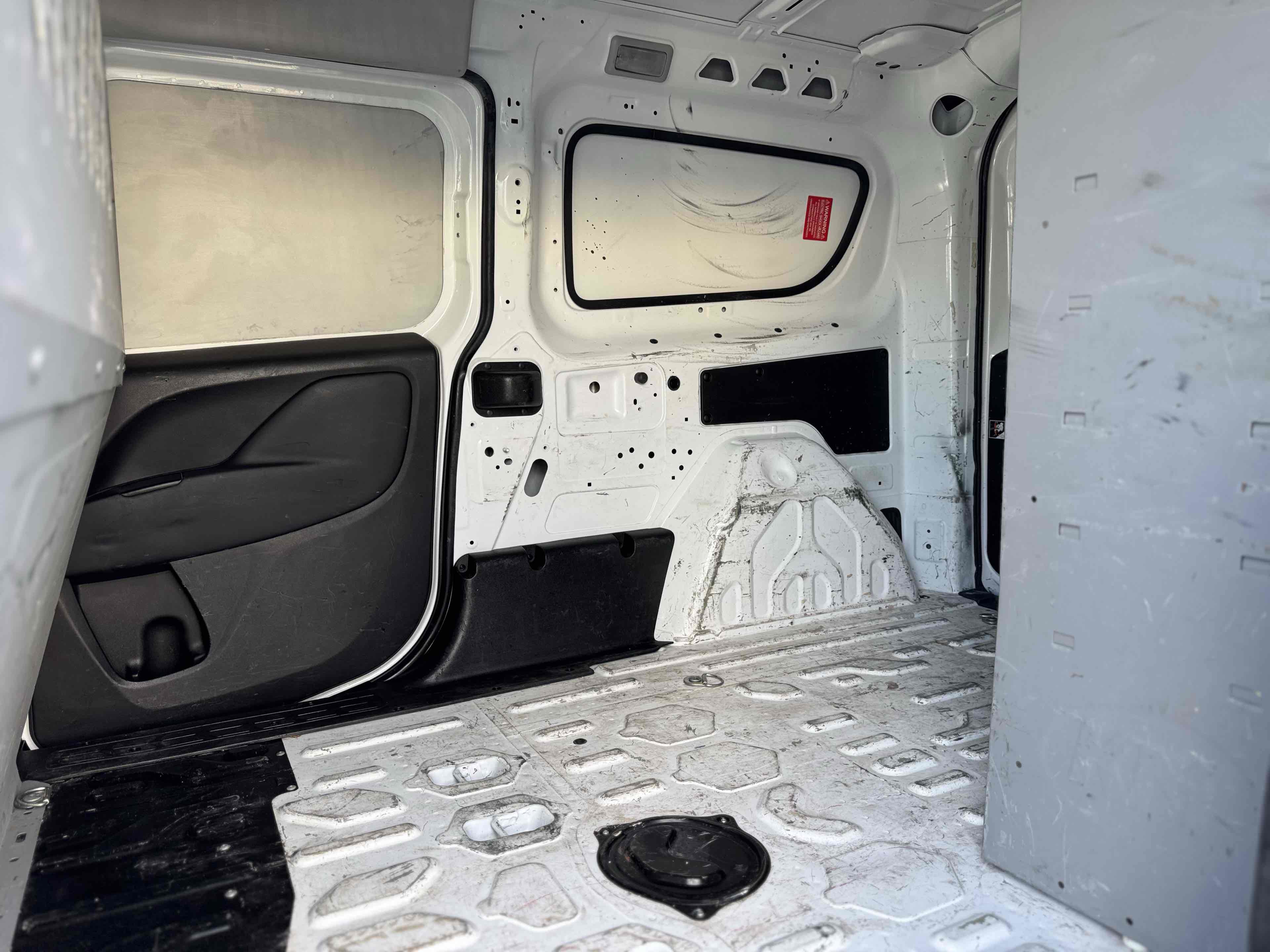 Used 2021 RAM ProMaster City Tradesman image 12