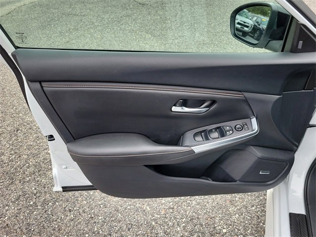 Used 2023 Nissan Sentra SR w/ SR Premium Package image 8