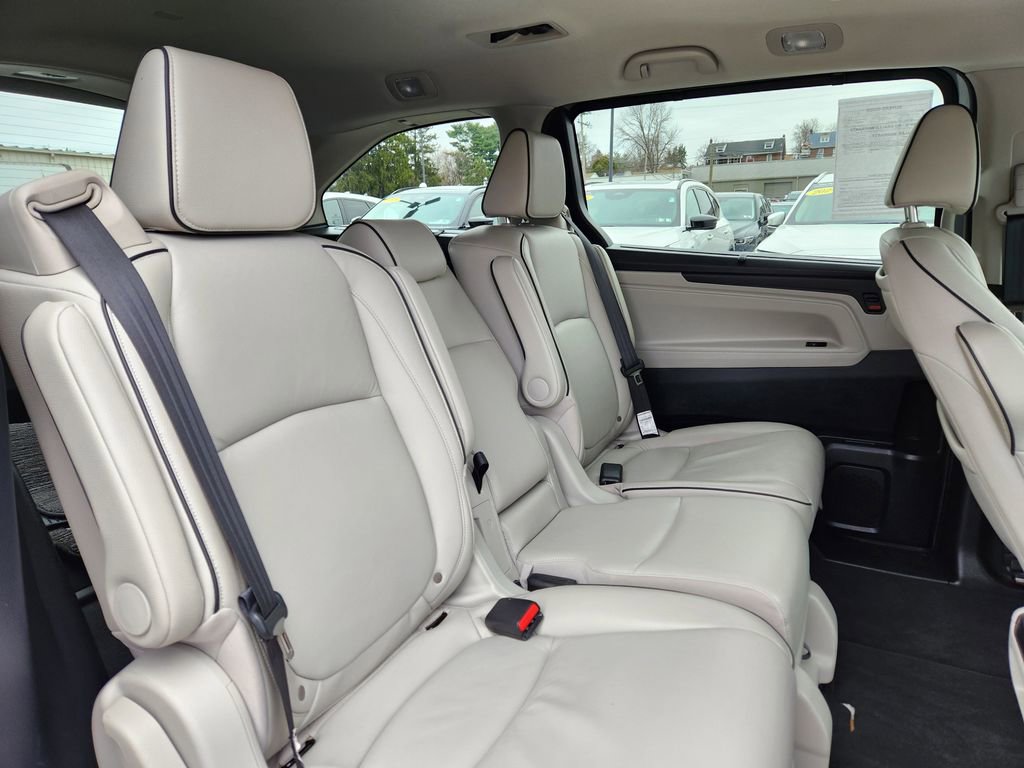 Used 2025 Honda Odyssey Touring image 15