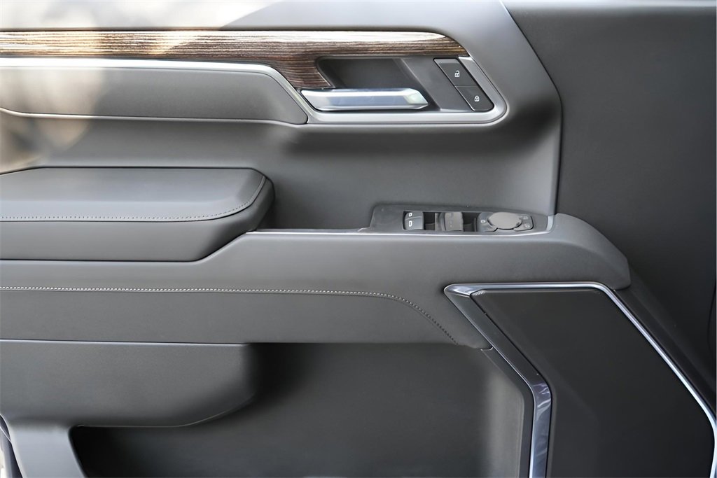 New 2026 GMC Sierra 1500 Elevation w/ Elevation Select Package image 17