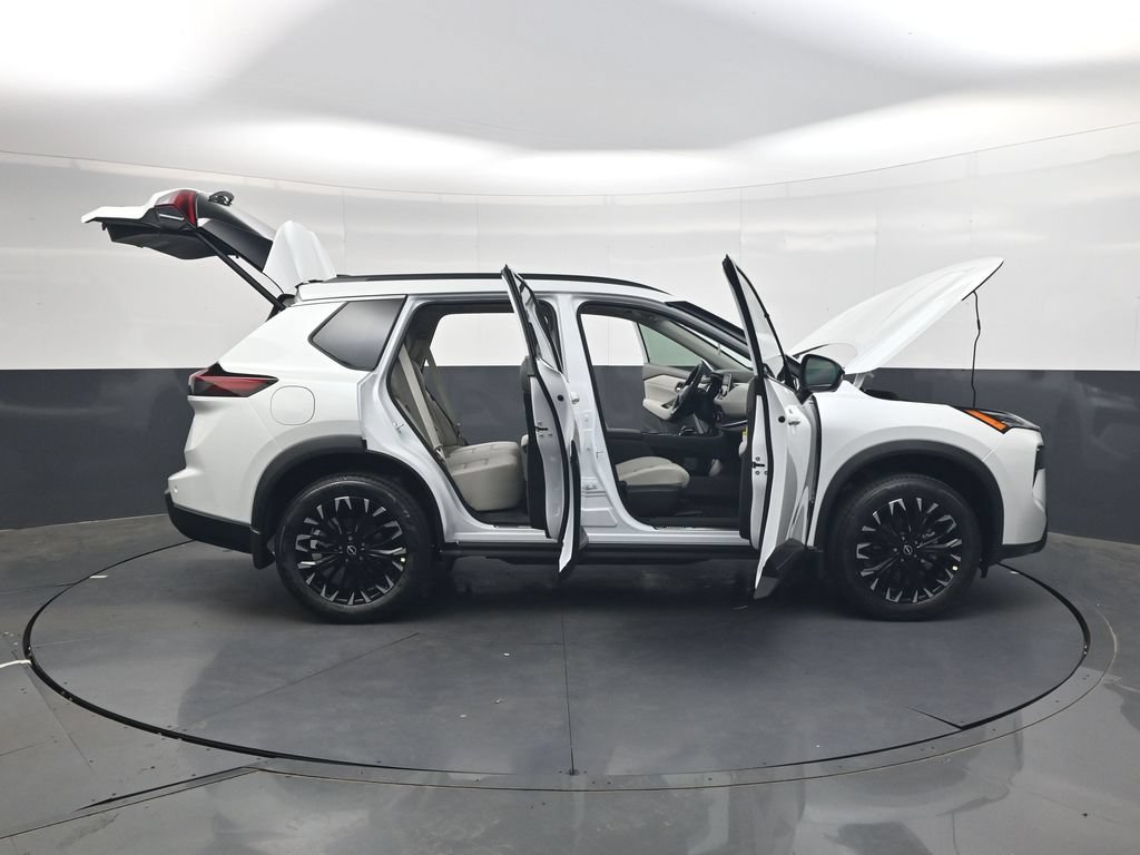 New 2026 Nissan Rogue Dark Armor AWD/4WD image 42
