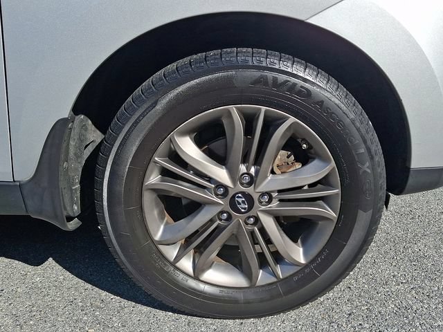 Used 2015 Hyundai Tucson SE AWD/4WD image 14