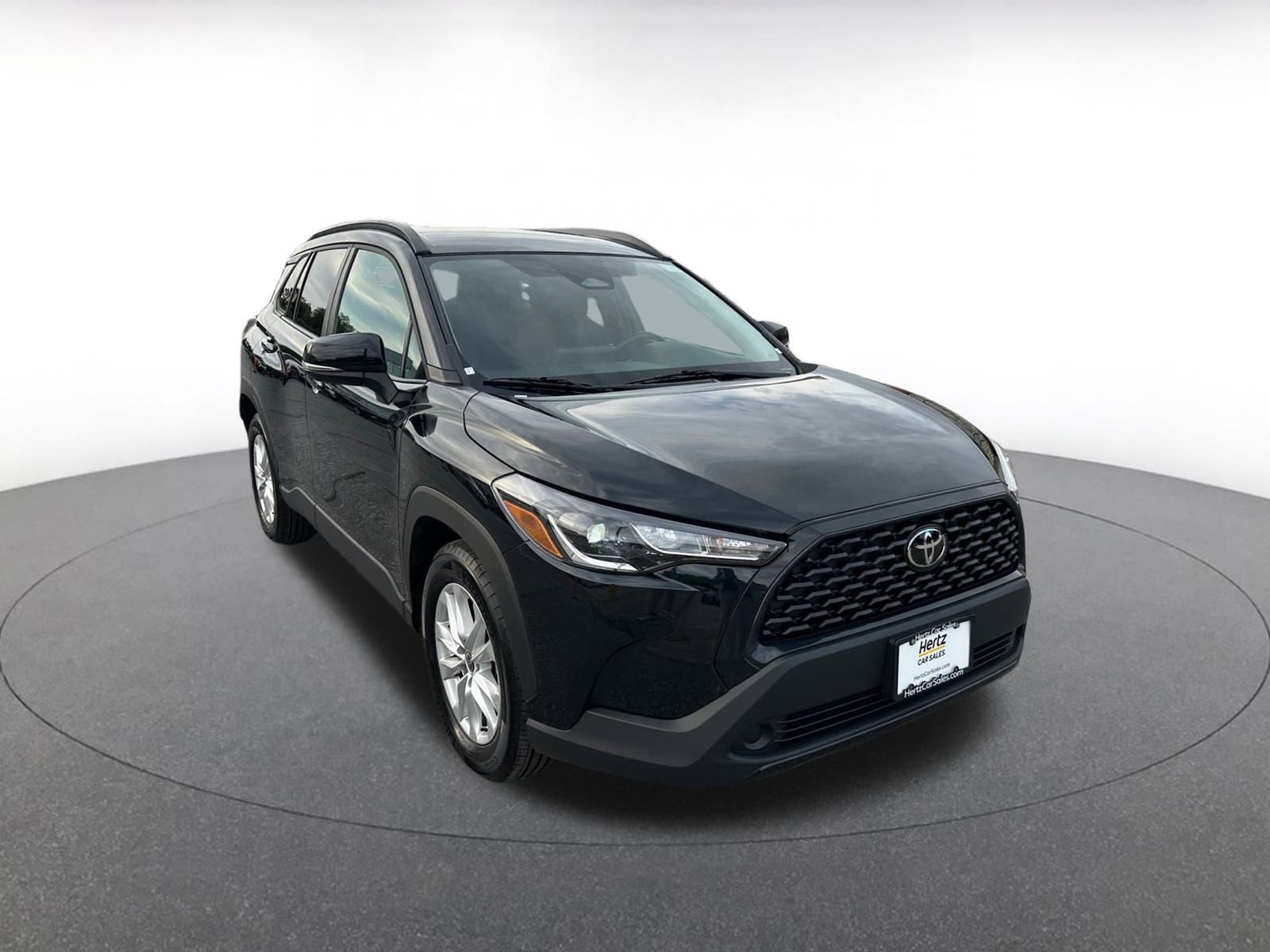 Used 2025 Toyota Corolla Cross LE