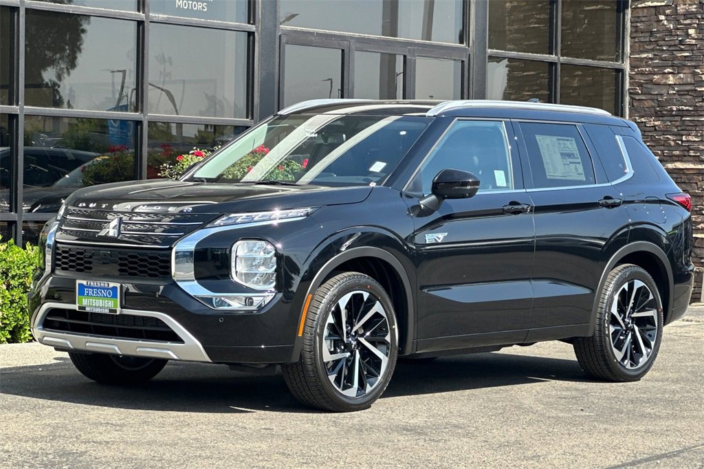 New 2025 Mitsubishi Outlander SEL image 9