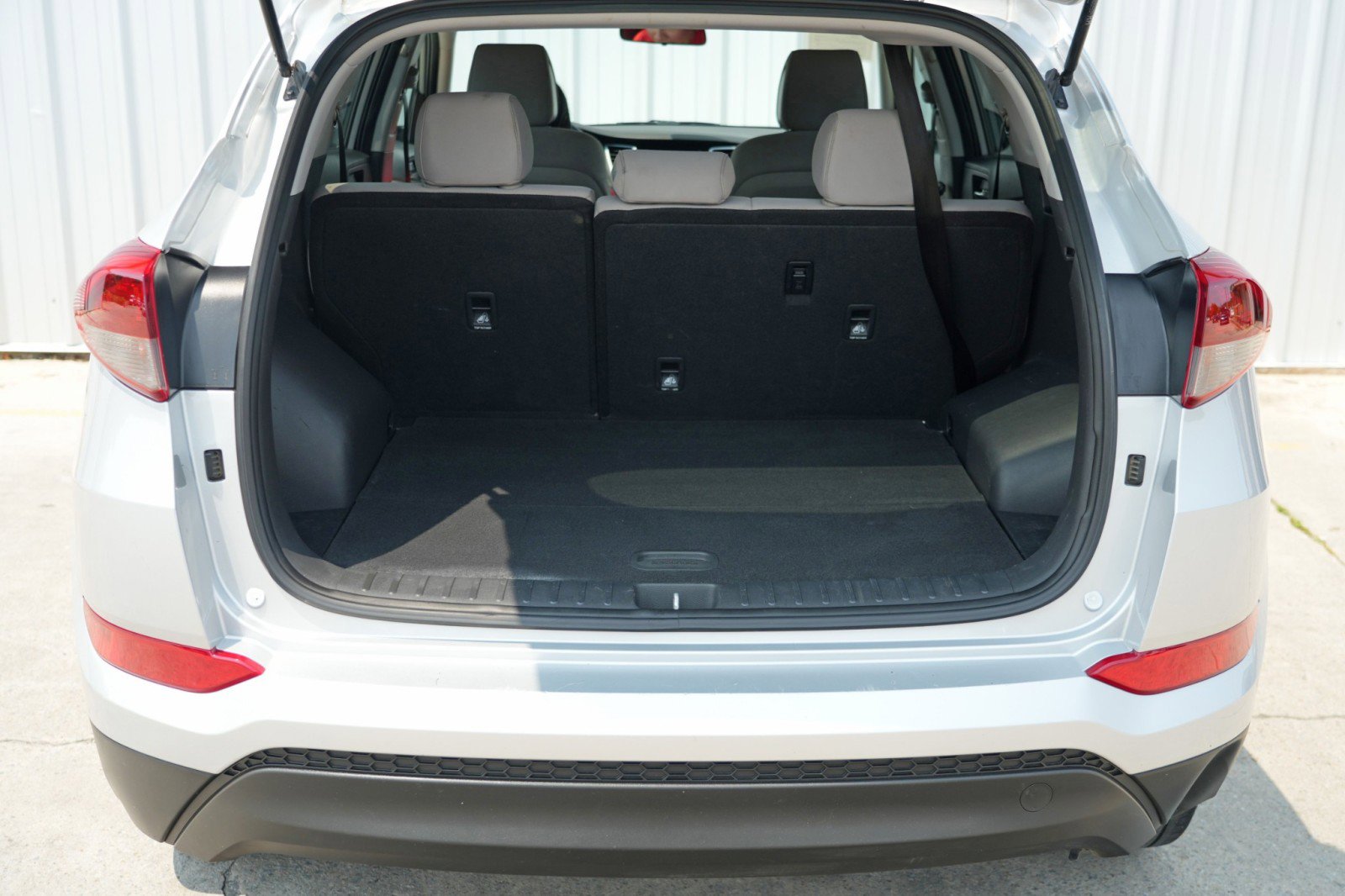 Used 2018 Hyundai Tucson SE image 9