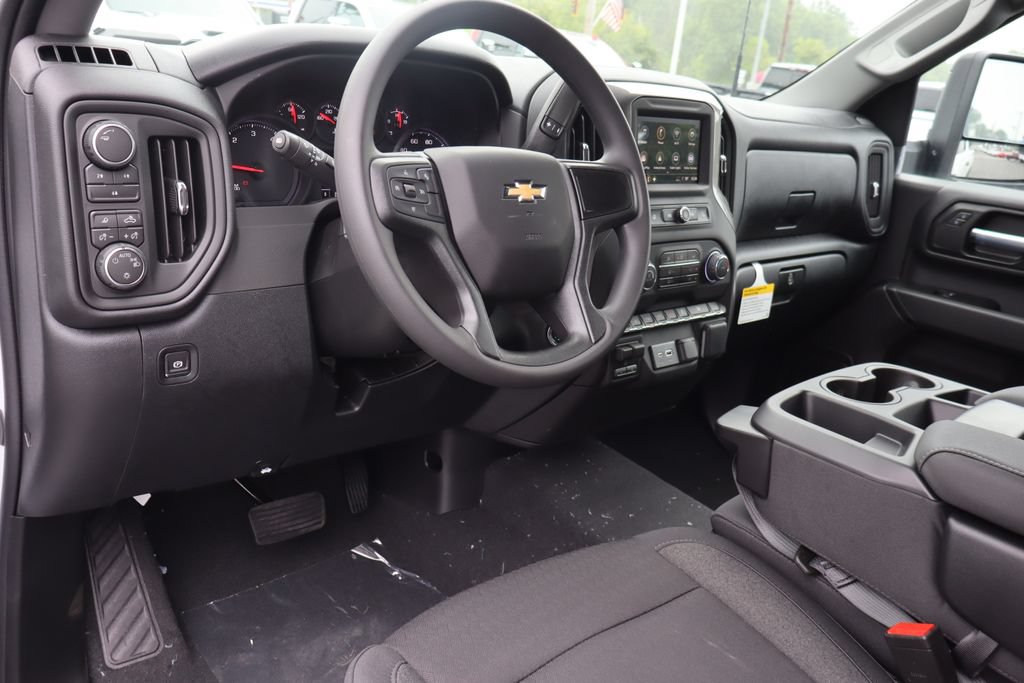 New 2026 Chevrolet Silverado 2500 Custom w/ Custom Value Package AWD/4WD image 7