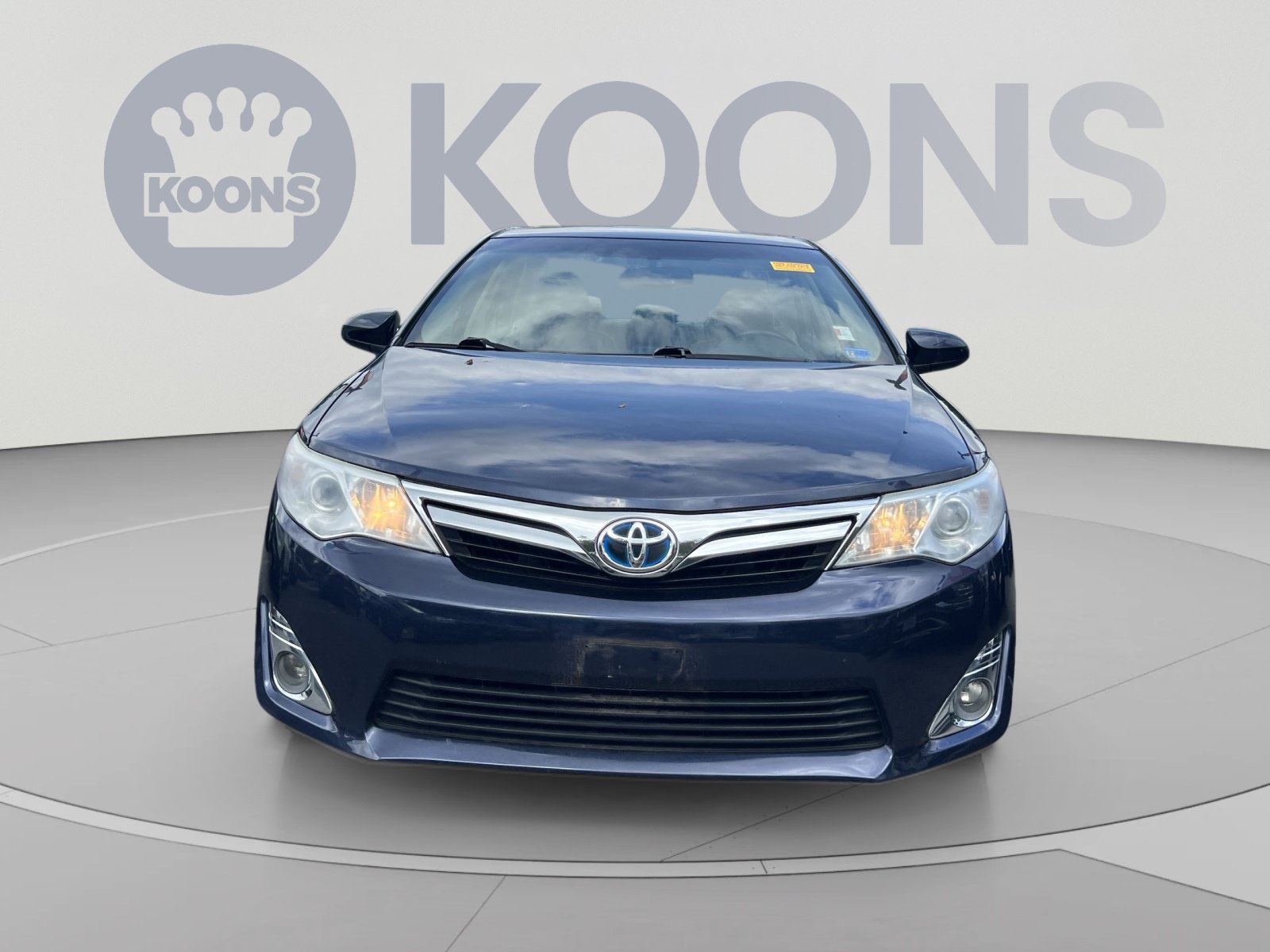 Used 2014 Toyota Camry XLE w/ Leather Package FWD image 7