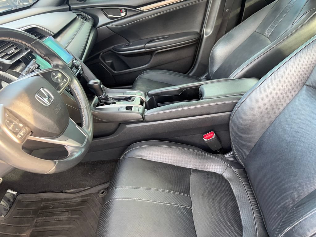 Used 2018 Honda Civic Sport Touring image 9