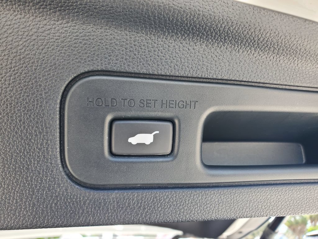 Certified 2024 Acura MDX A-Spec AWD/4WD image 9