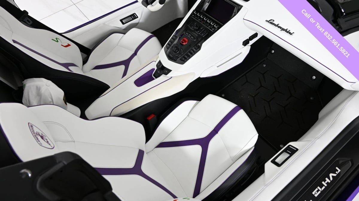 Used 2021 Lamborghini Aventador SVJ AWD/4WD image 25
