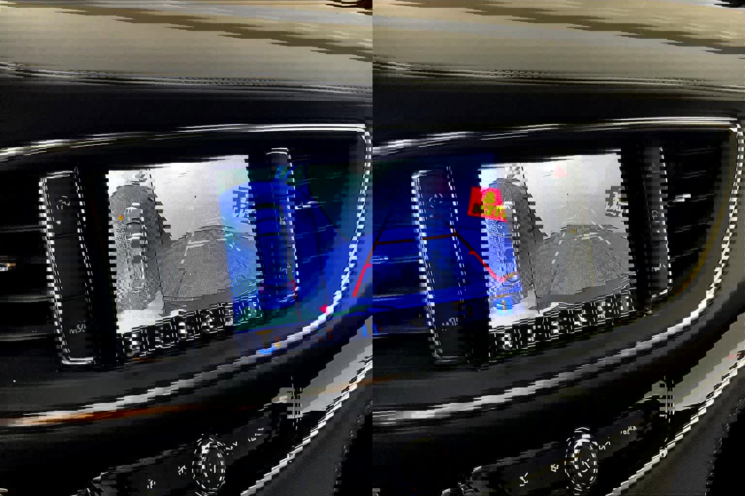 Certified 2023 Buick Enclave Avenir w/ Avenir Technology Package image 23