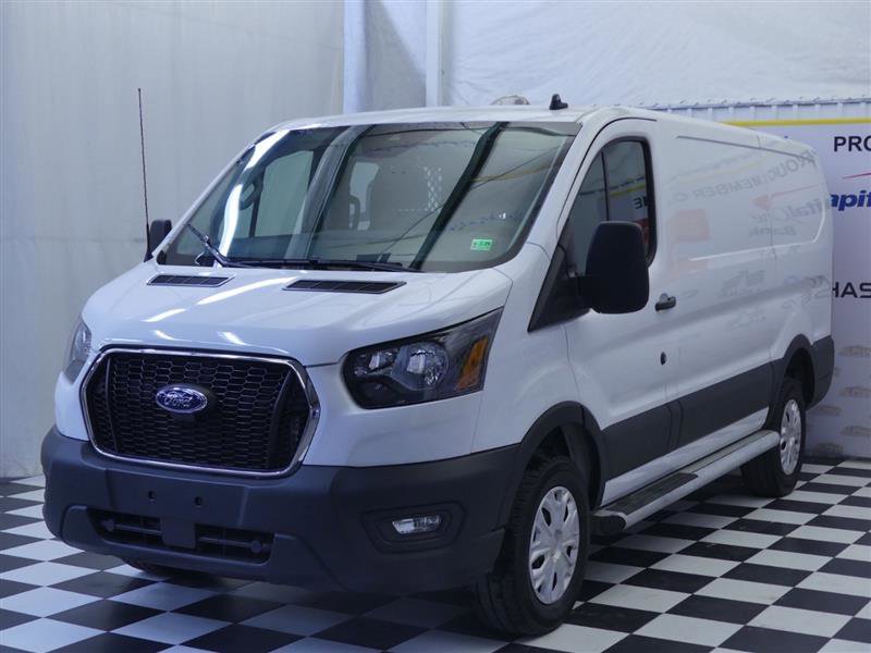 Used 2024 Ford Transit 250 Low Roof w/ Exterior Upgrade Package image 5