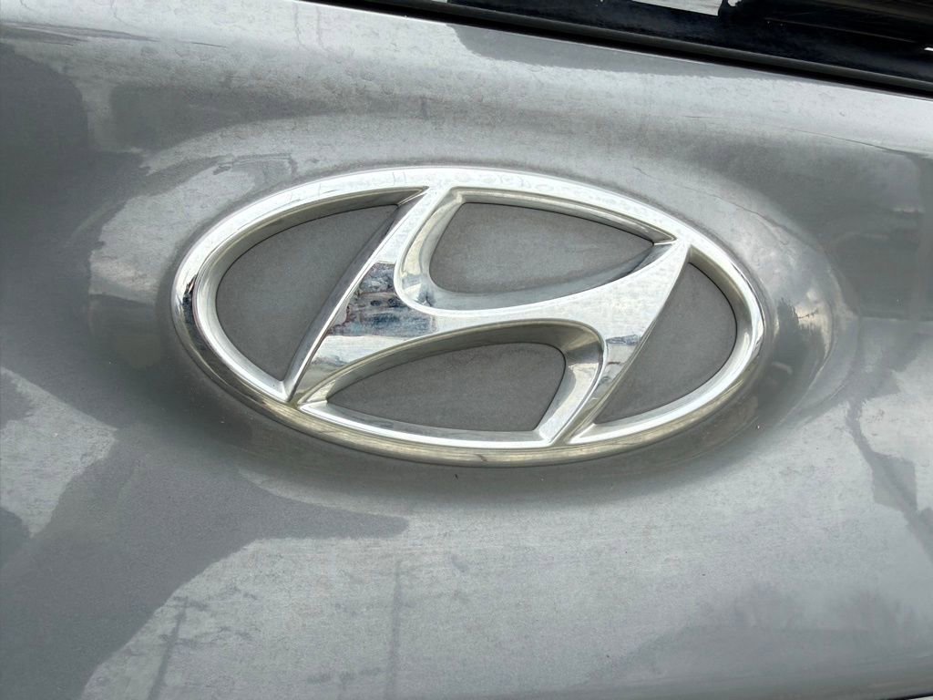 Certified 2023 Hyundai Kona SE image 9