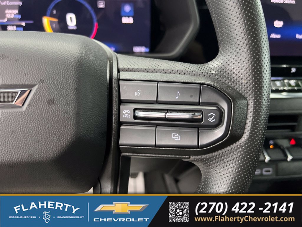 Used 2025 Chevrolet Colorado Trail Boss AWD/4WD image 24