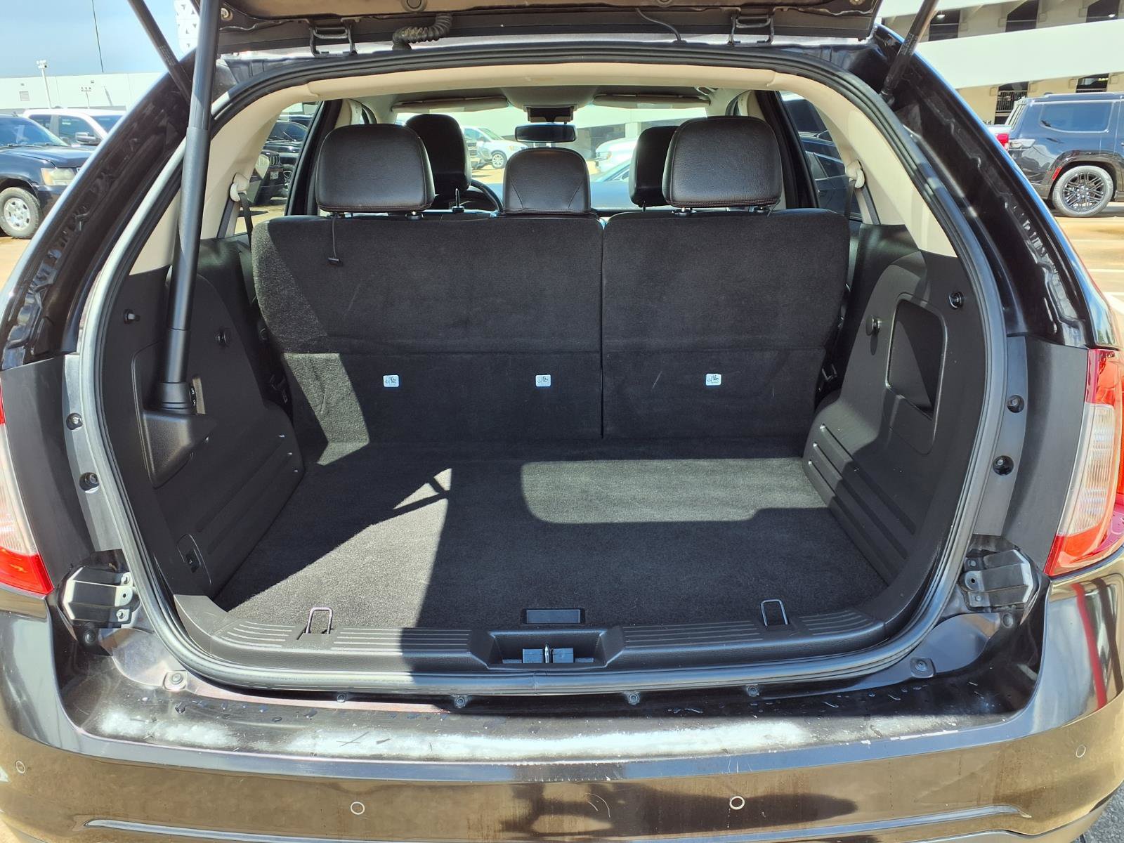 Used 2013 Ford Edge SEL FWD image 22