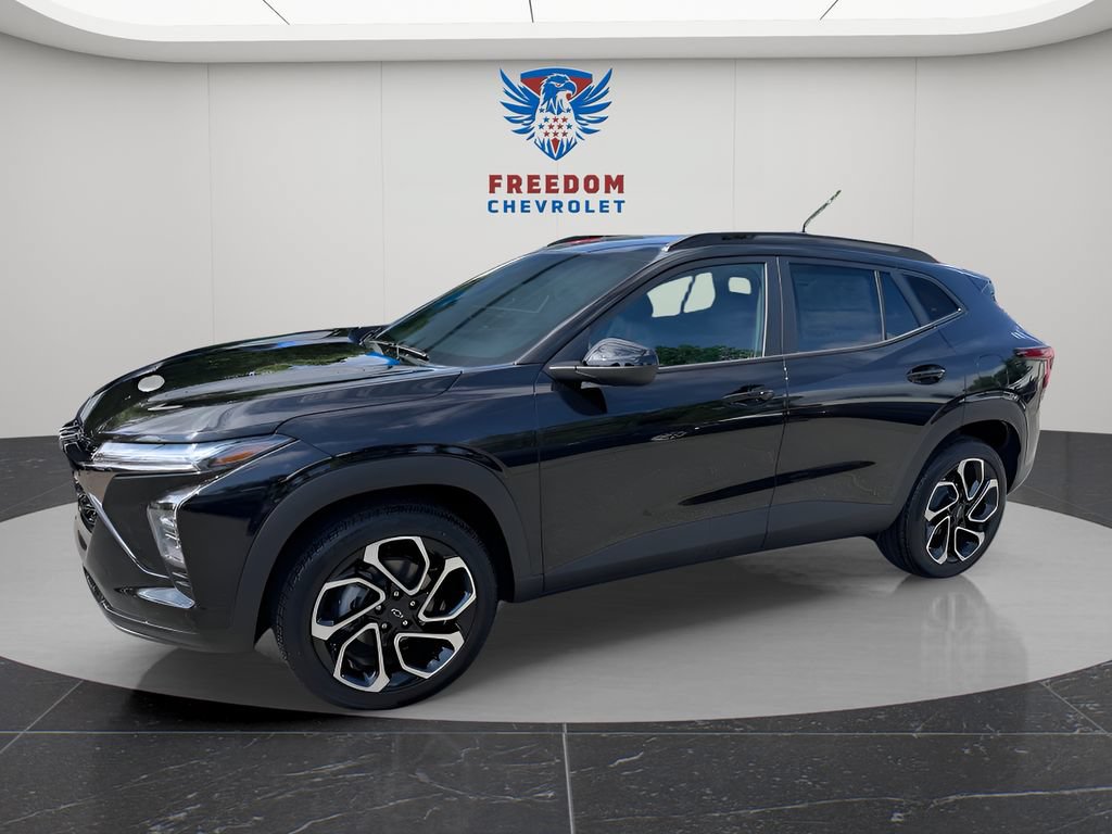 New 2026 Chevrolet Trax RS w/ Driver Confidence Package FWD image 2