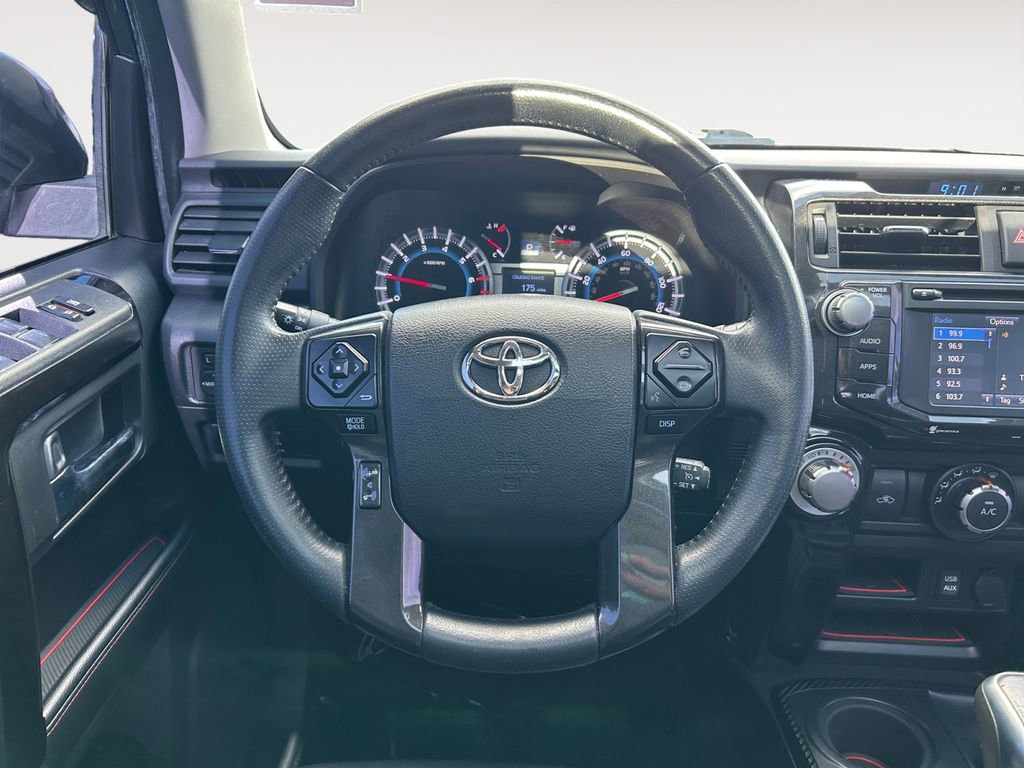 Used 2018 Toyota 4Runner TRD Off-Road Premium AWD/4WD image 14