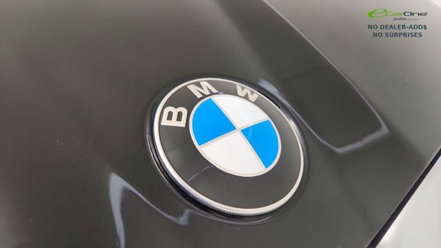 Used 2027 BMW 530i w/ M Sport Package RWD image 30