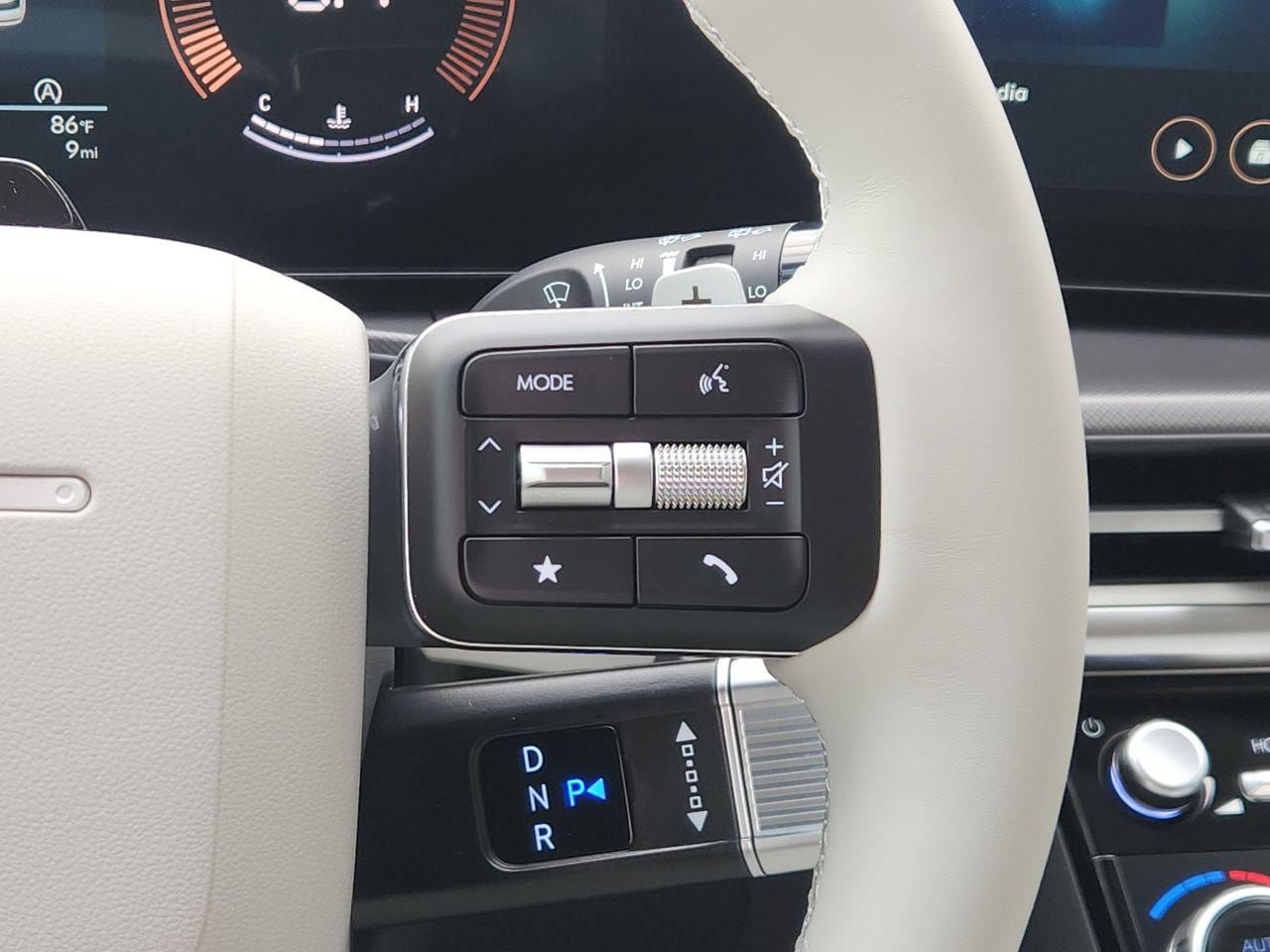 New 2026 Hyundai Santa Fe SEL FWD image 27