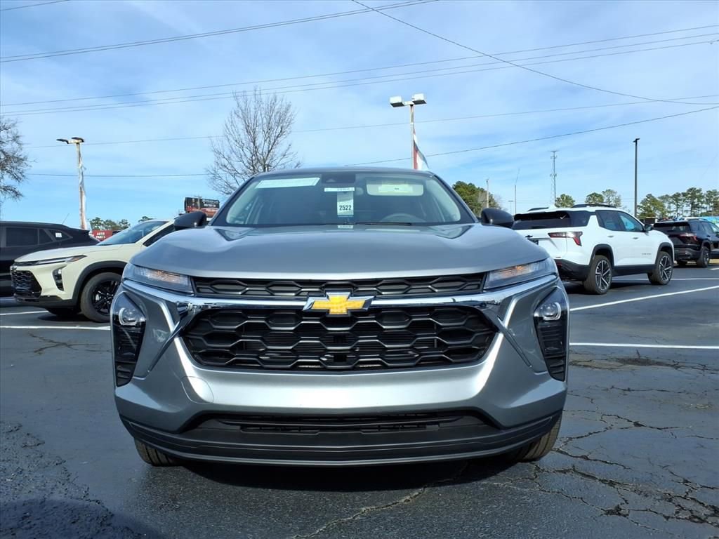 New 2026 Chevrolet Trax LS w/ Driver Confidence Package image 9