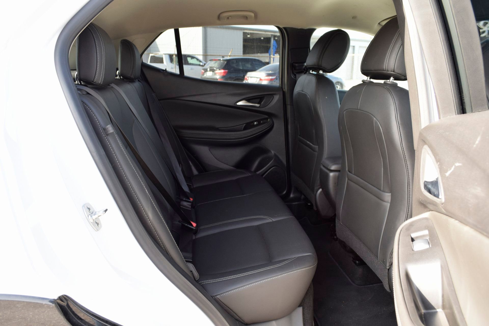 Used 2024 Buick Encore GX Sport Touring image 22