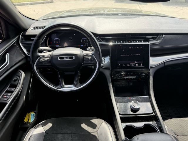 Used 2021 Jeep Grand Cherokee L Laredo AWD/4WD image 14