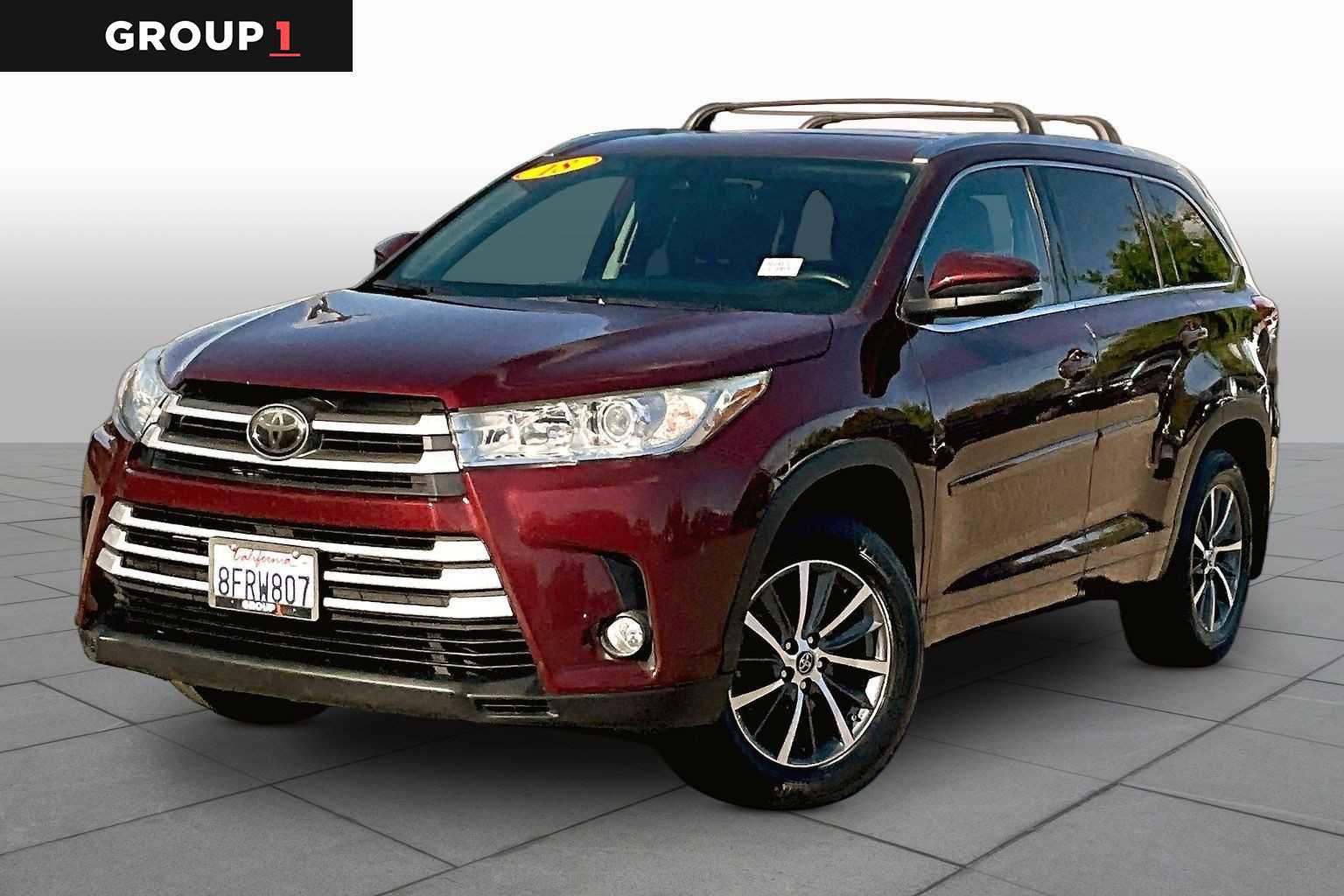 Used 2018 Toyota Highlander XLE image 1