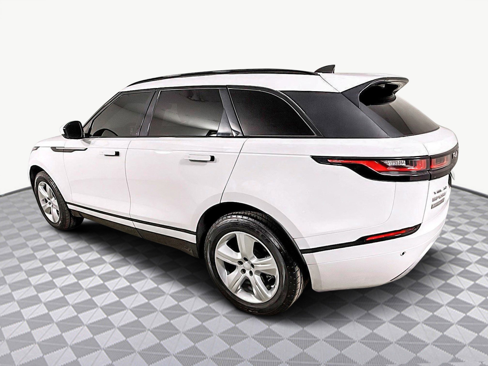 Used 2022 Land Rover Range Rover Velar S image 6