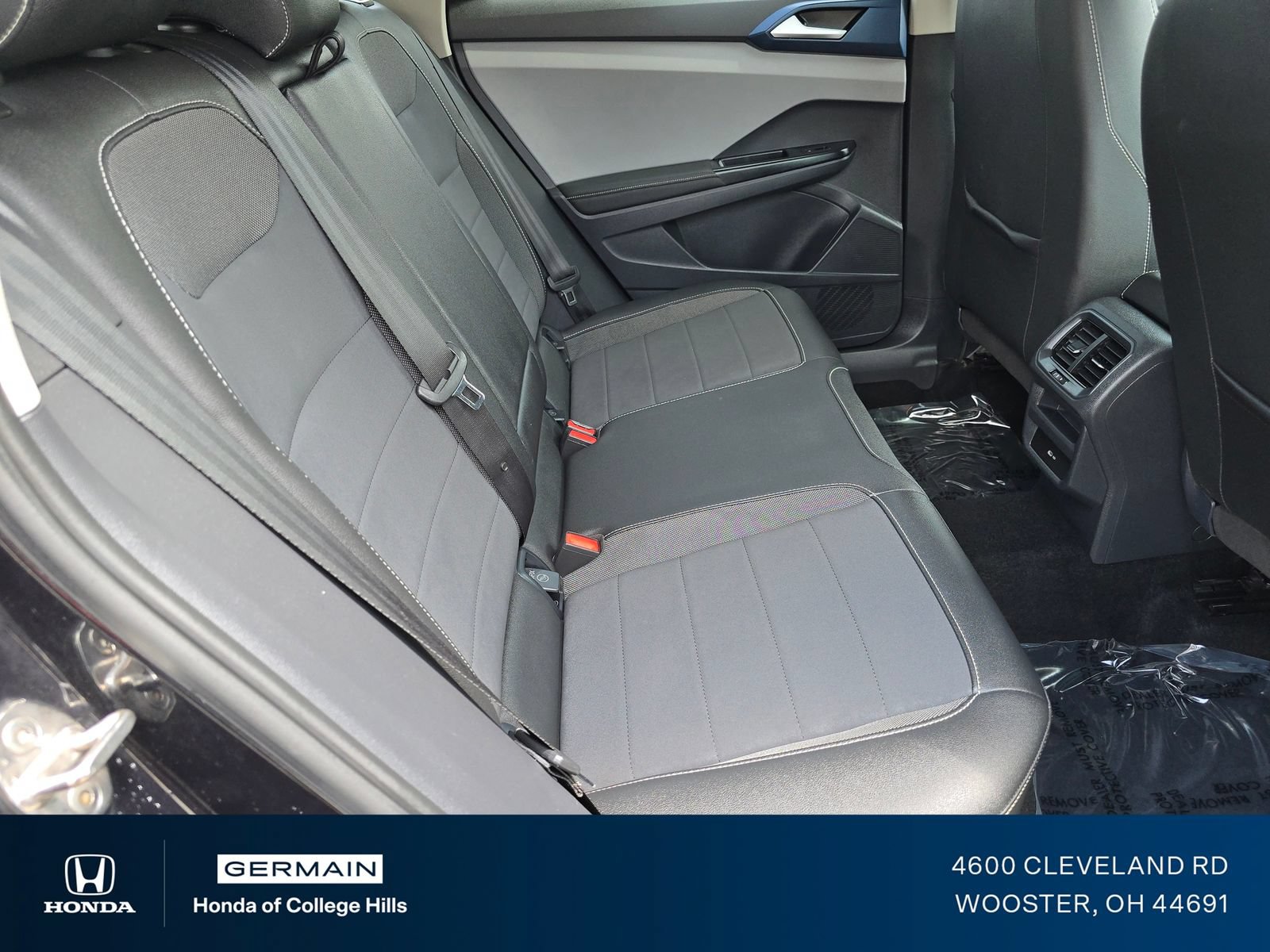 Used 2024 Volkswagen Taos SE FWD image 21
