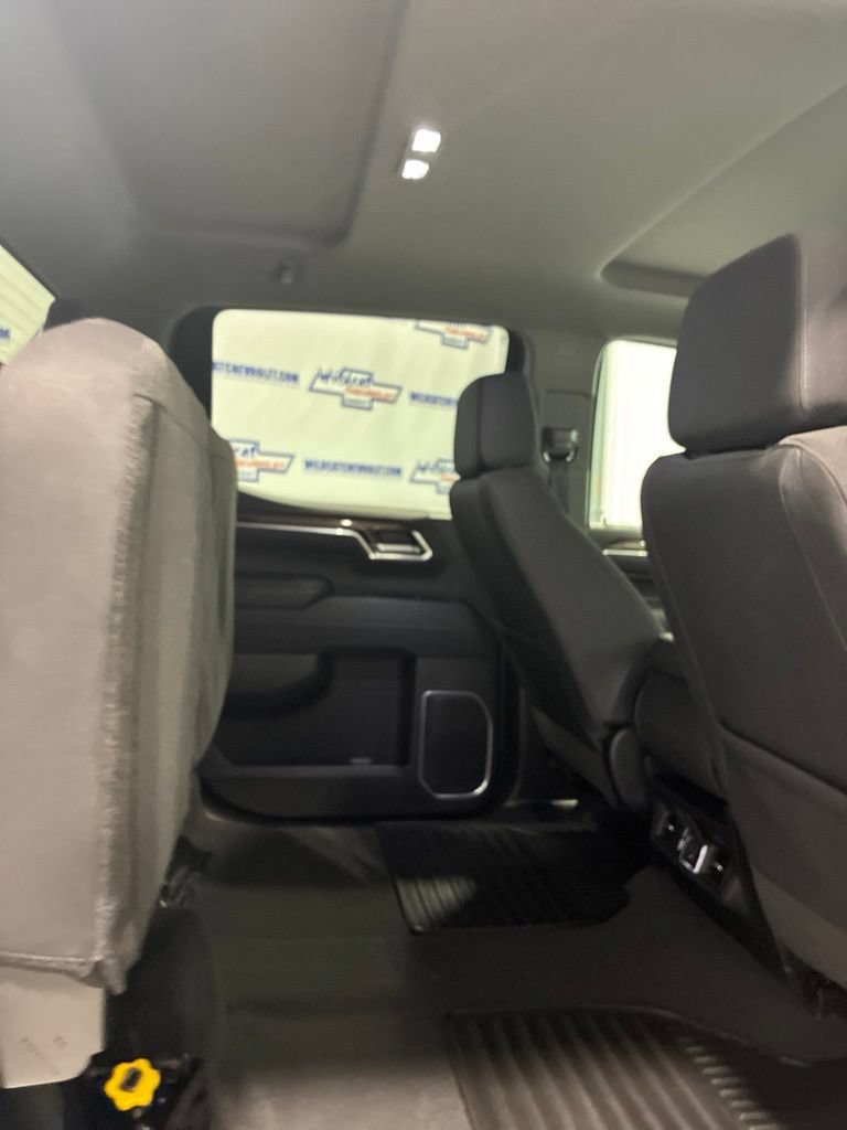 Used 2026 Chevrolet Silverado 1500 LT AWD/4WD image 40