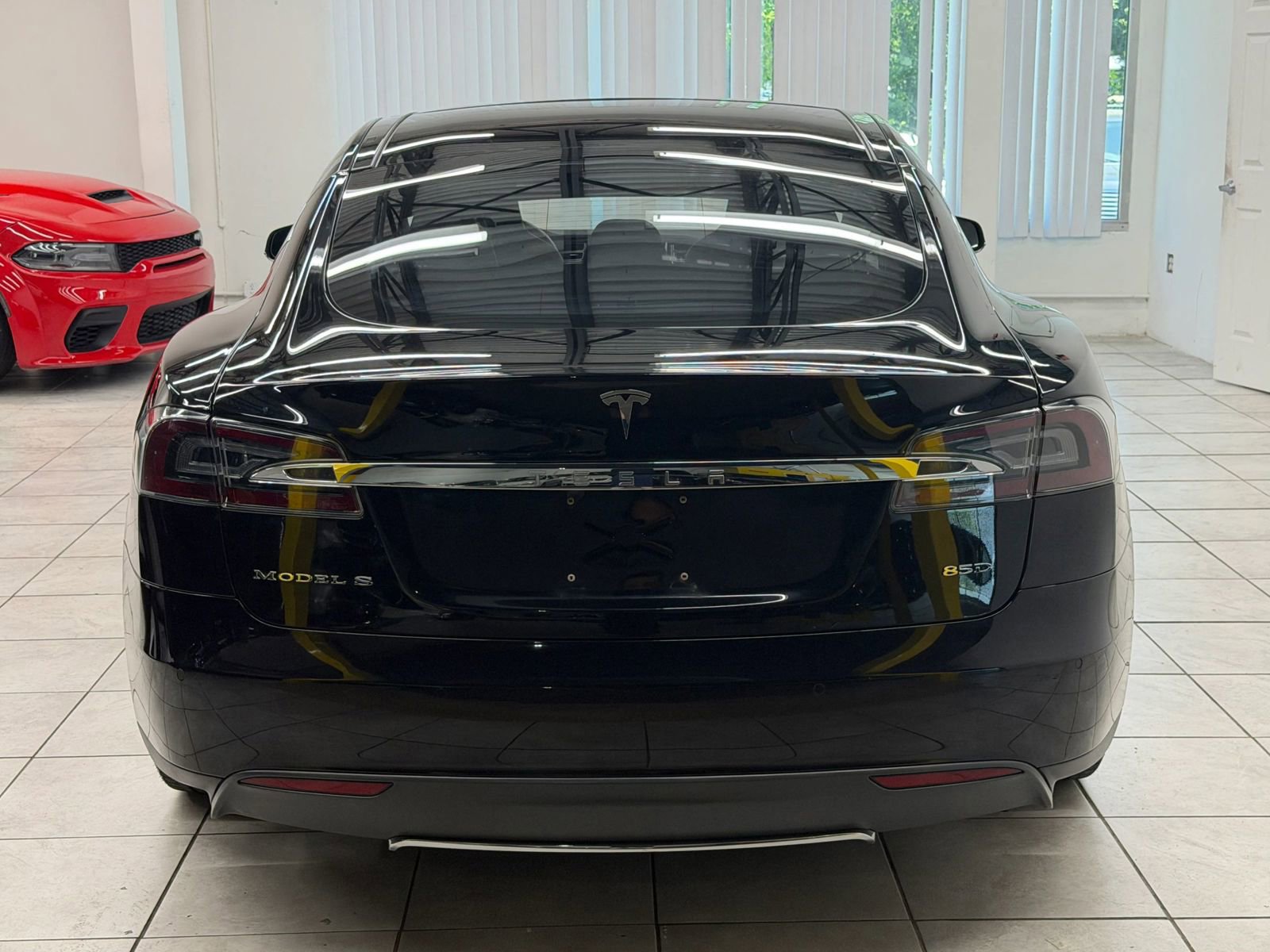 Used 2015 Tesla Model S 85D AWD/4WD image 8