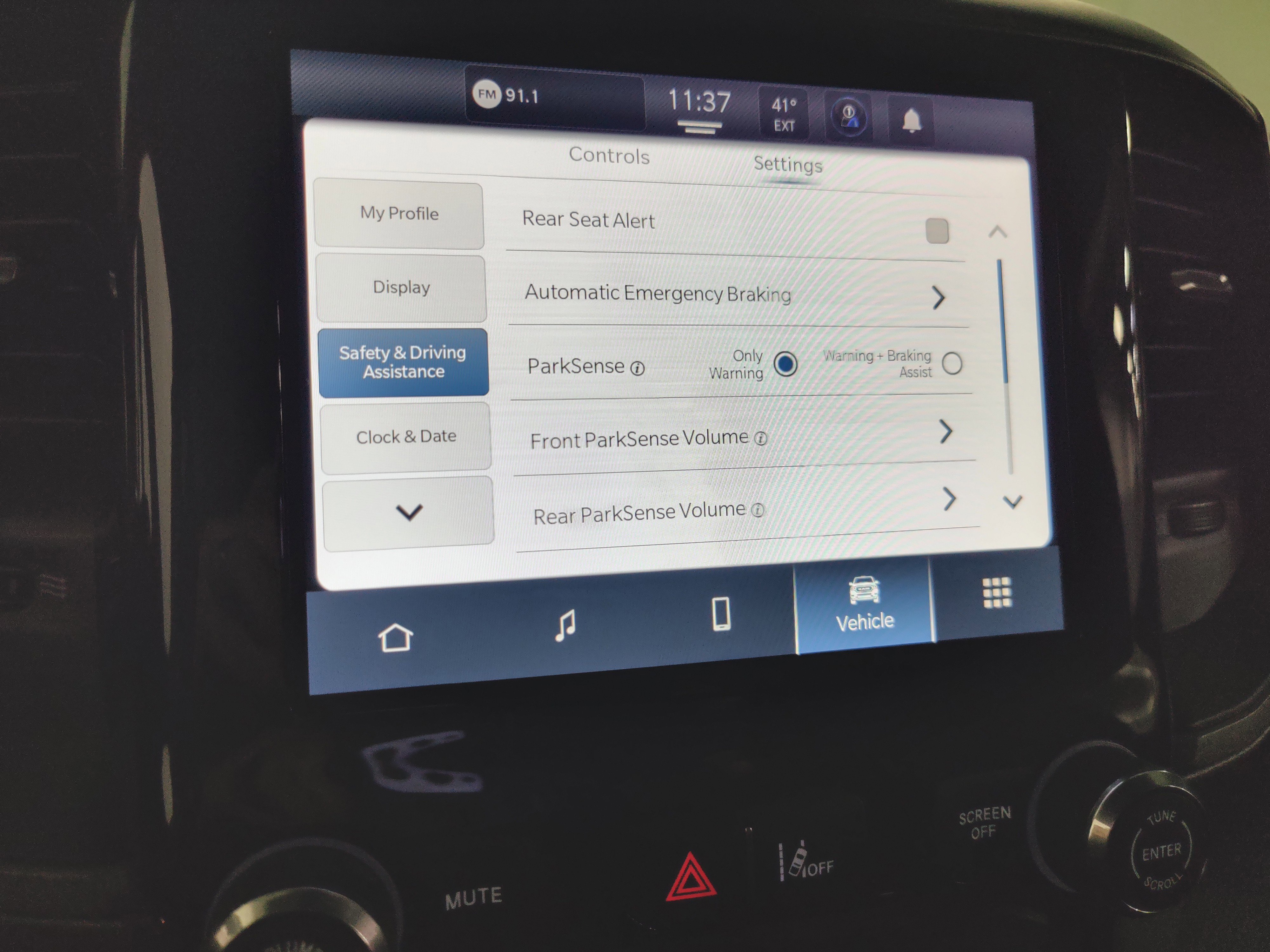 Used 2025 RAM 1500 Tradesman image 21