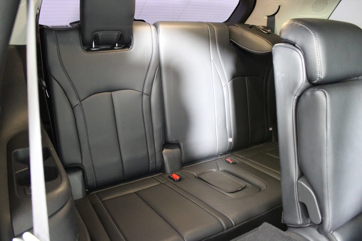 Used 2023 INFINITI QX60 Luxe w/ Cargo Package AWD/4WD image 42