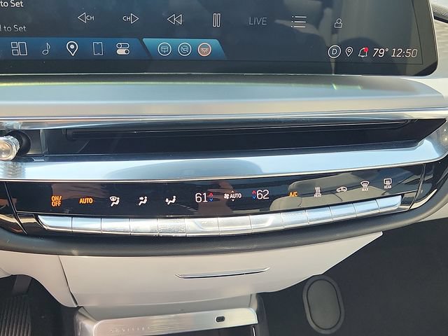 Certified 2024 Cadillac Lyriq Luxury AWD/4WD image 16