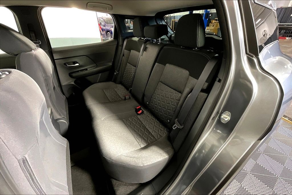 New 2026 Nissan Kicks SV image 15