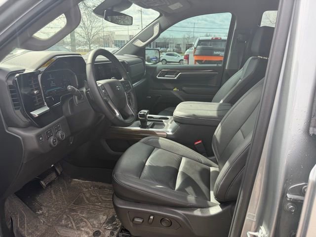 Used 2024 Chevrolet Silverado 1500 RST w/ RST All Star Premium Package image 12