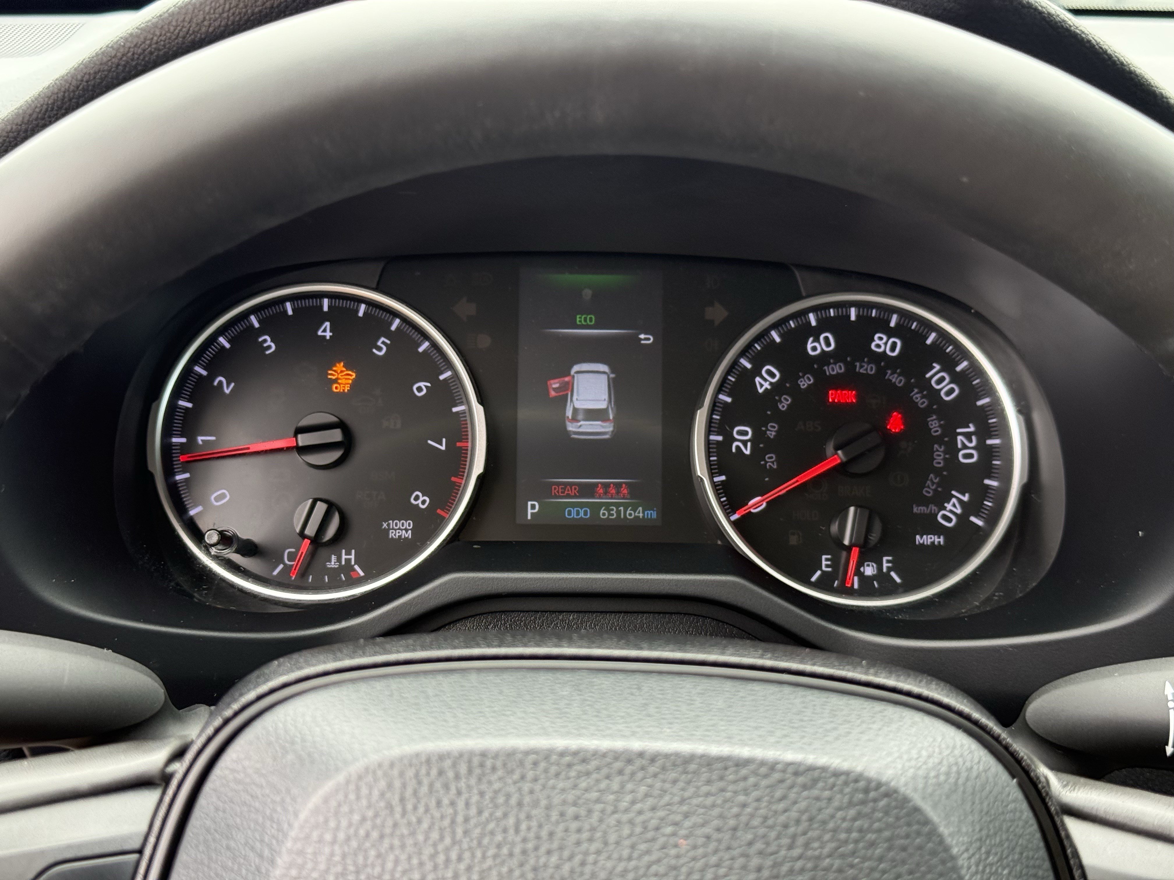 Used 2022 Toyota RAV4 LE FWD image 18