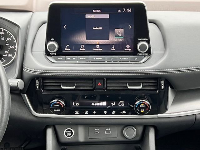 Used 2022 Nissan Rogue SV image 20