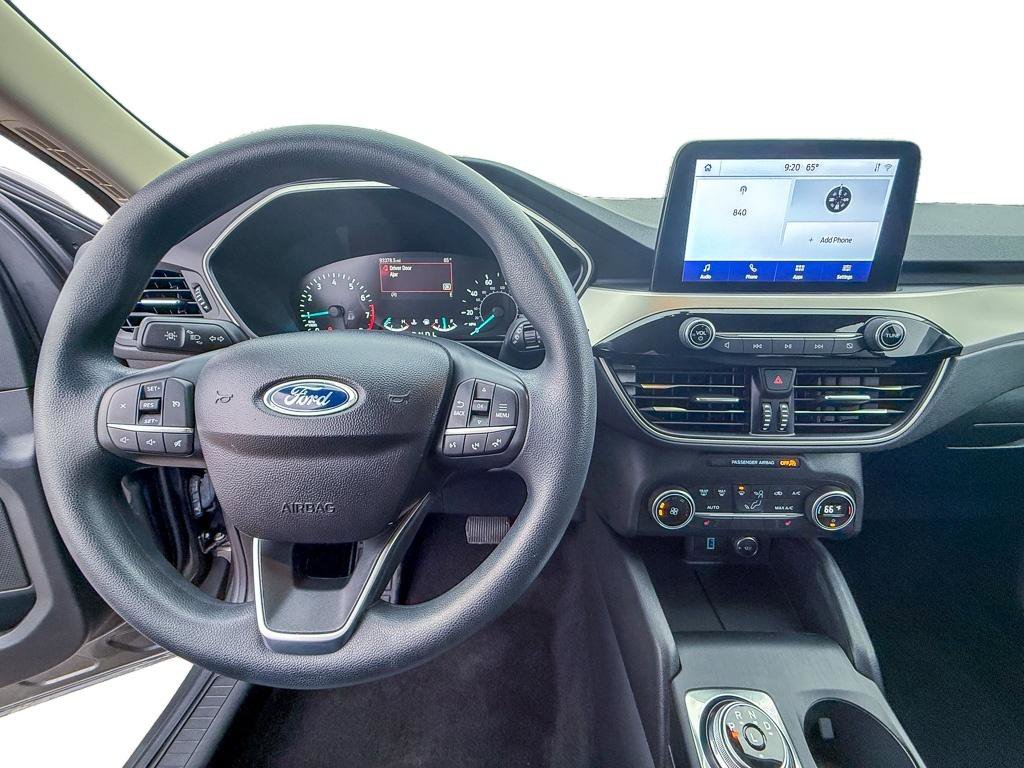 Used 2020 Ford Escape SE image 13