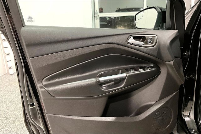 Used 2018 Ford Escape SE AWD/4WD image 25