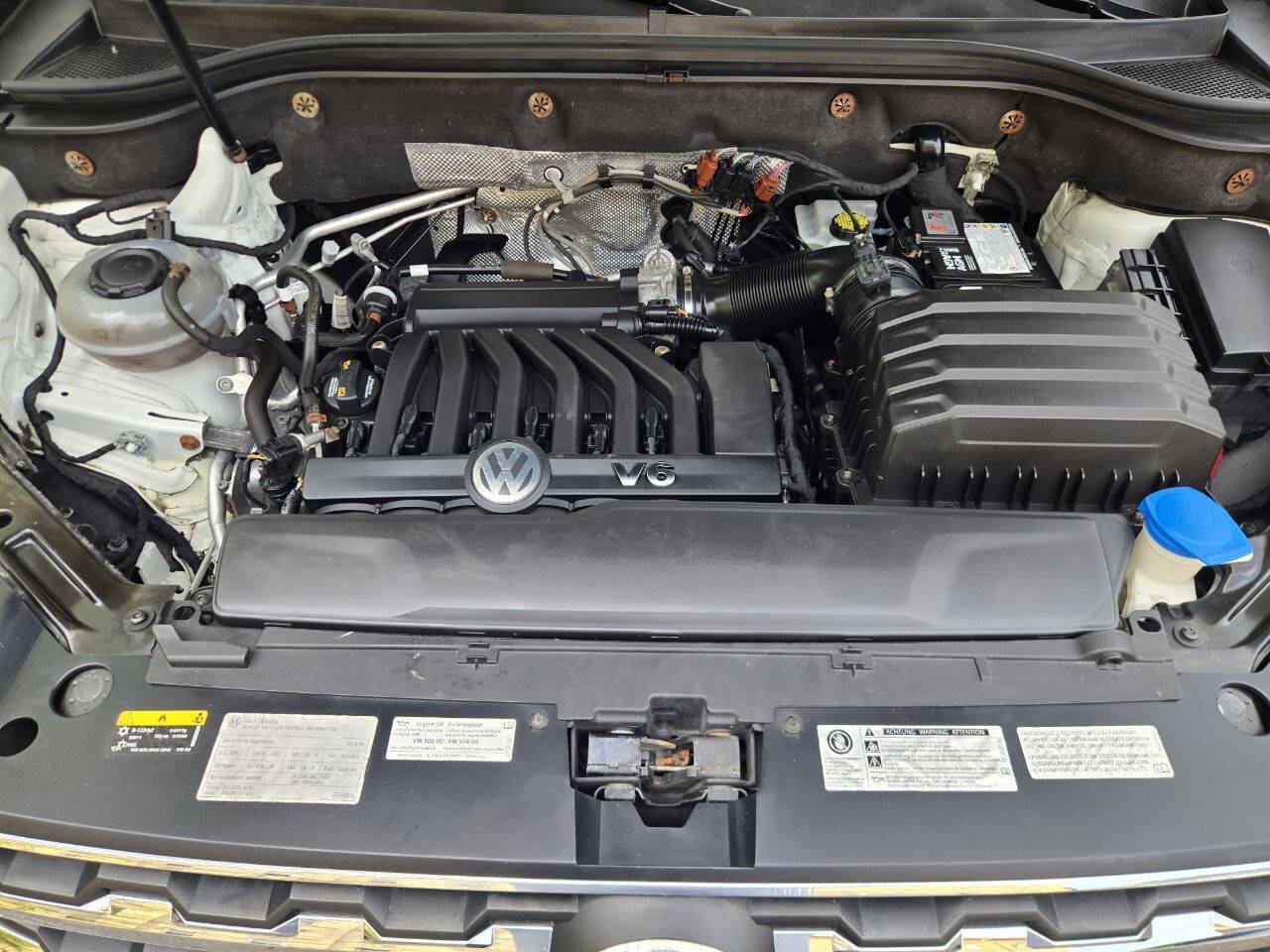 Used 2018 Volkswagen Atlas SE AWD/4WD image 16