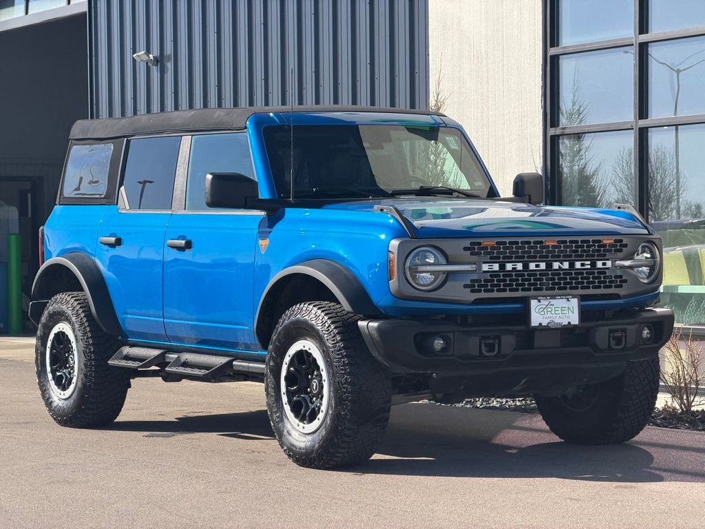 Used 2023 Ford Bronco Badlands w/ Sasquatch Package image 4