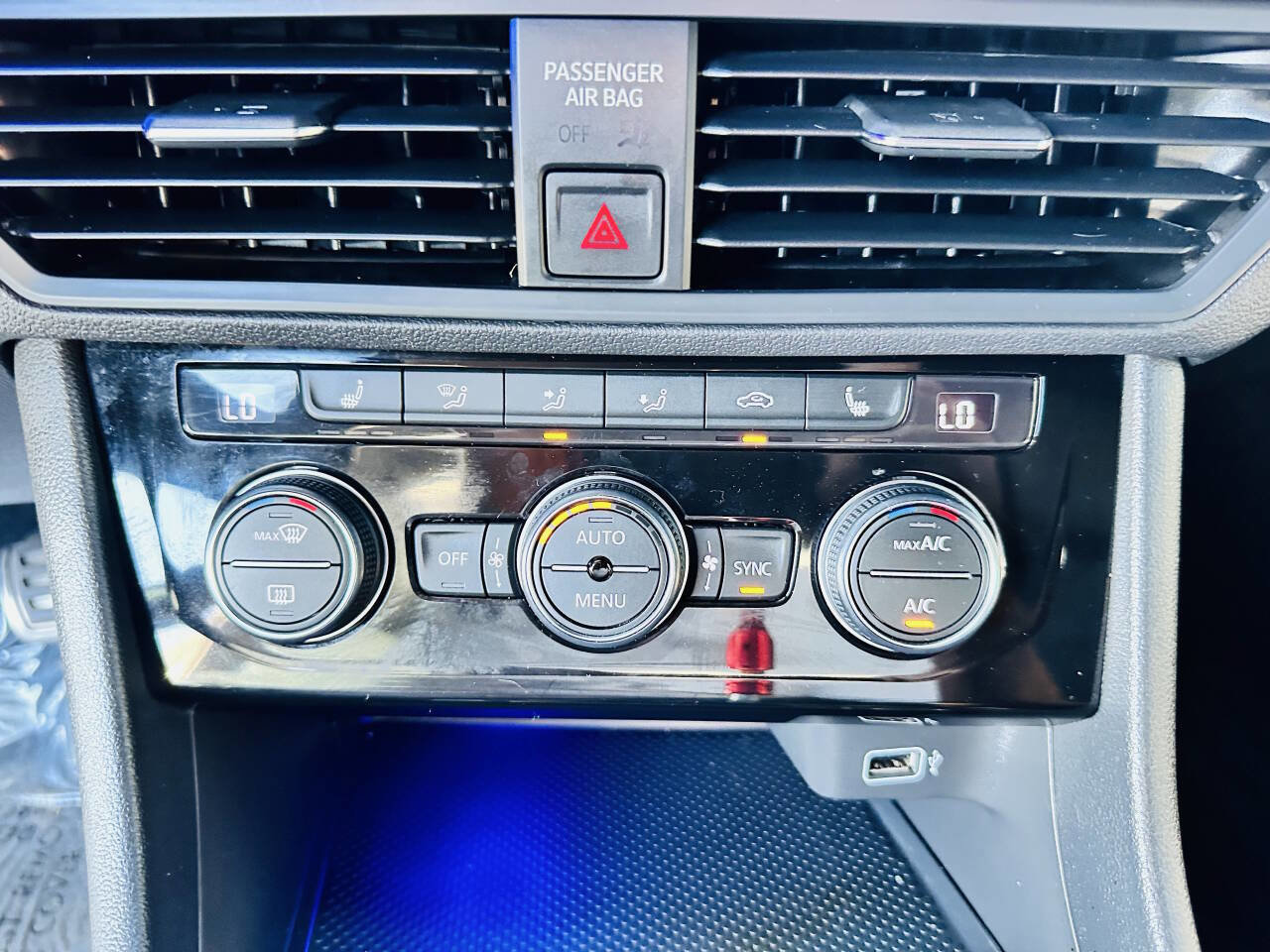 Used 2019 Volkswagen Jetta GLI image 13