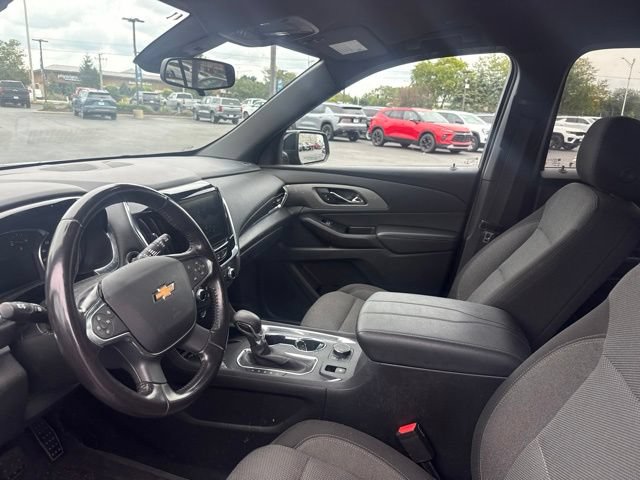 Certified 2022 Chevrolet Traverse LT FWD image 10