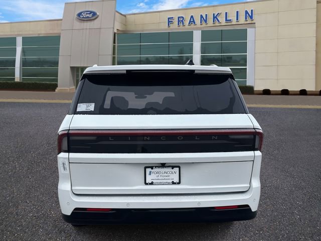 New 2026 Lincoln Navigator L Premier image 6