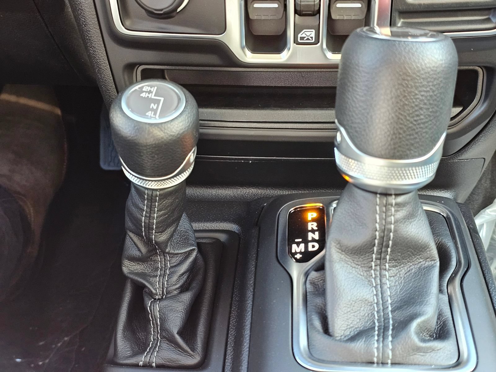 New 2026 Jeep Wrangler Unlimited Sport AWD/4WD image 16