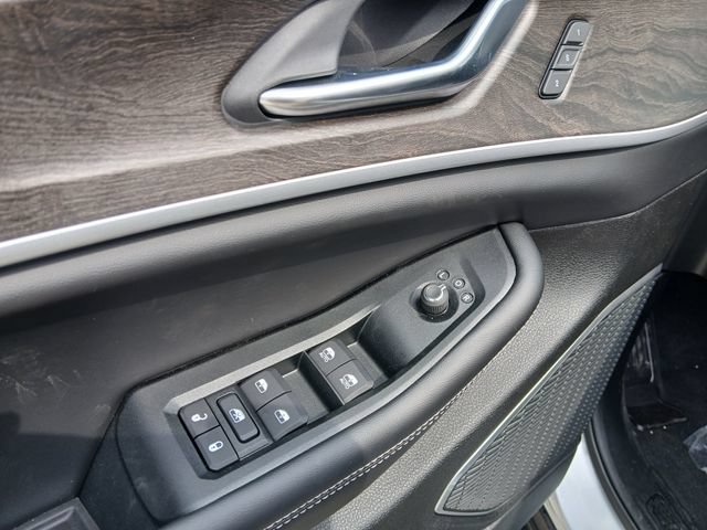 New 2026 Jeep Grand Cherokee L Limited w/ Luxury Tech Group II AWD/4WD image 14